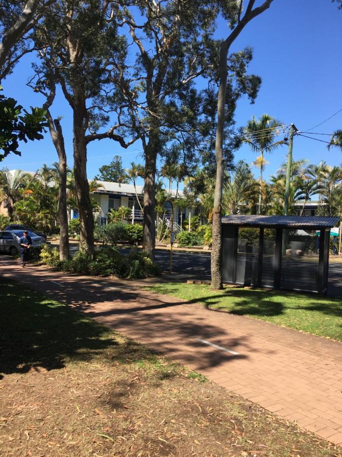 Beachfront At Silver Sands Hervey Bay Exteriör bild