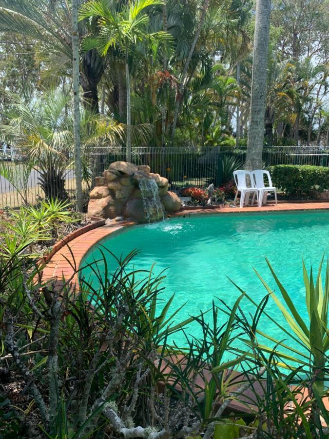 Beachfront At Silver Sands Hervey Bay Exteriör bild